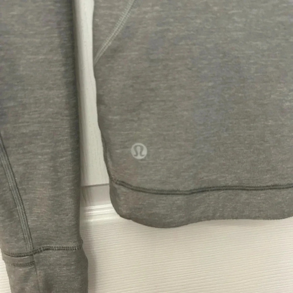 ! Lululemon Athletica Precision Asymmetrical Zip grey Jacket Womens 4 - Picture 6 of 7